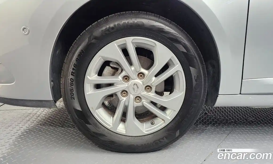 Renault SM3 2018 1.6 Автомат в Москве № 222499, фото 15