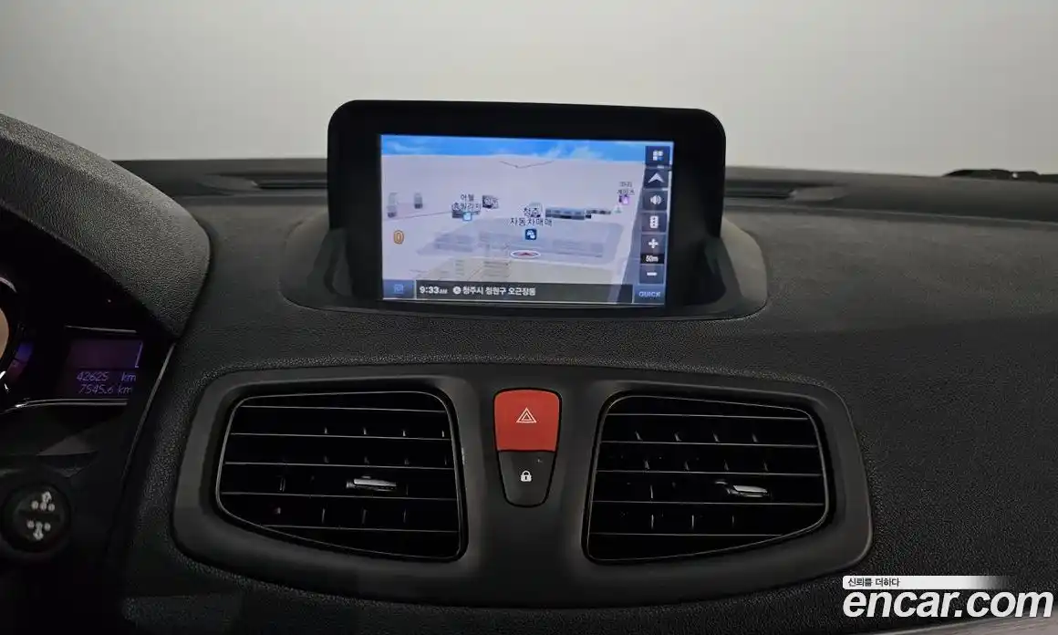 Renault SM3 2018 1.6 Автомат в Москве № 222499, фото 6