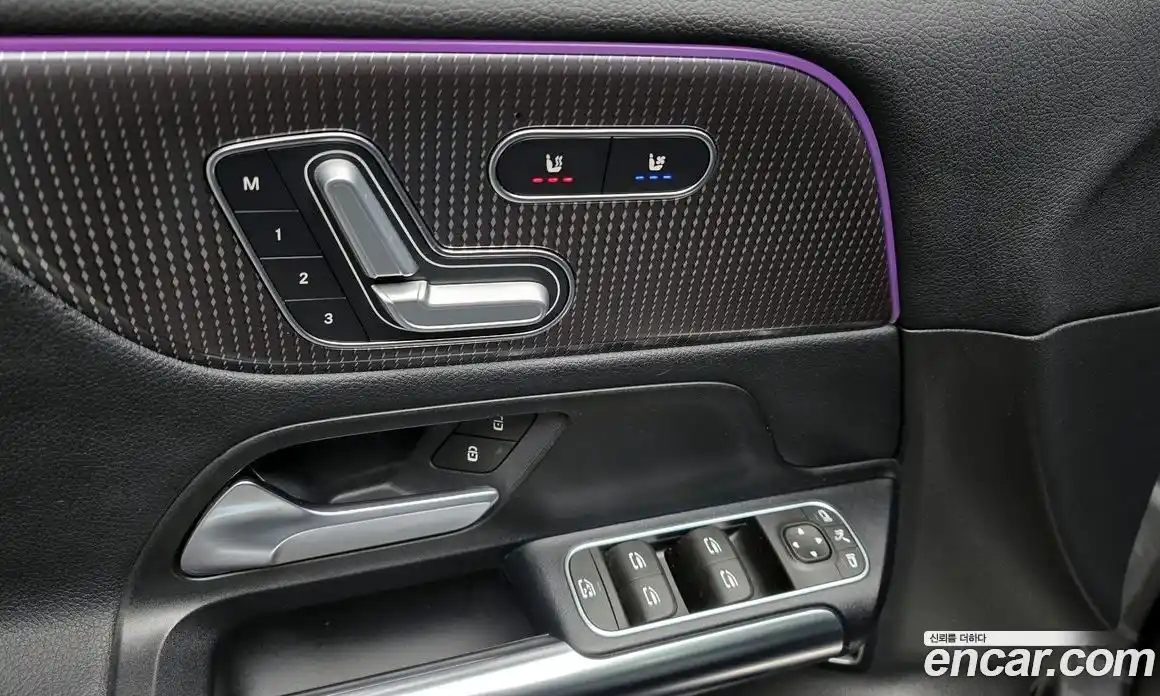 Mercedes-Benz EQA 2022 0.2 Автомат в Москве № 225091, фото 17