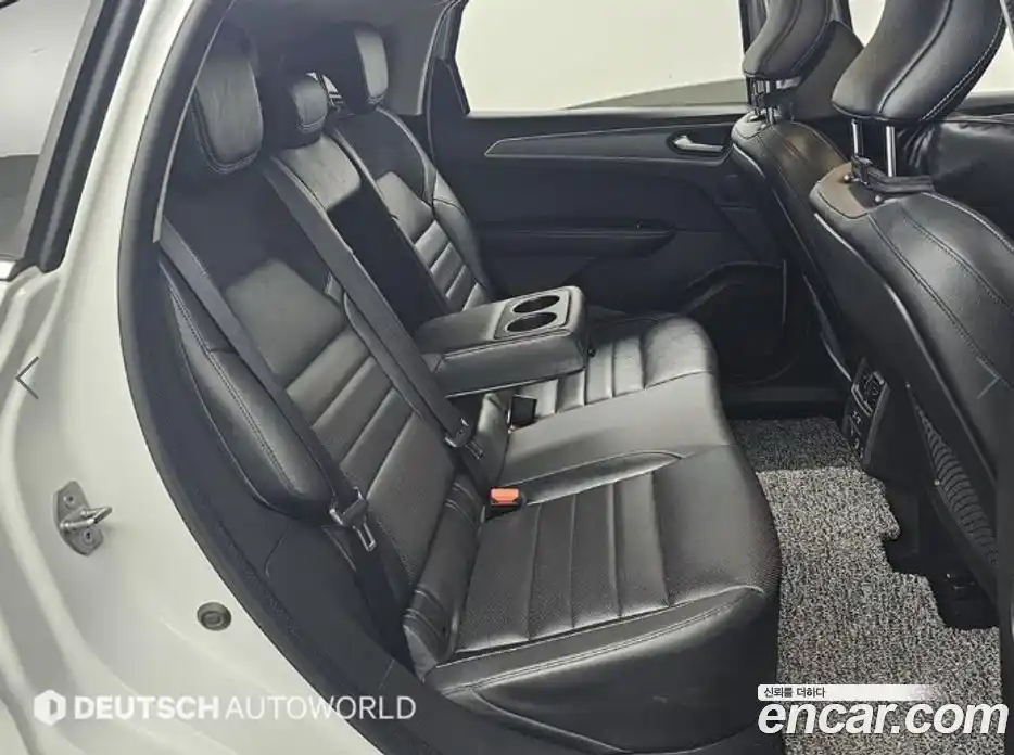 Renault XM3 2023 1.3 Автомат в Москве № 227272, фото 11