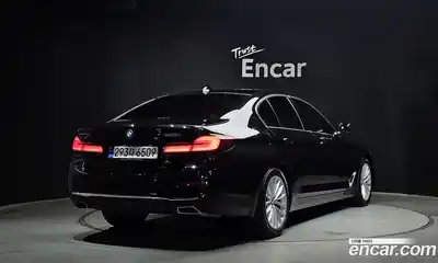 BMW 5-Series 2023 2.0 Автомат в Москве № 228609, миниатюра 2