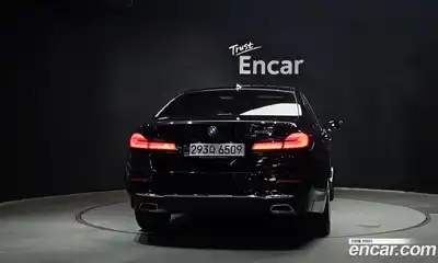 BMW 5-Series 2023 2.0 Автомат в Москве № 228609, миниатюра 4