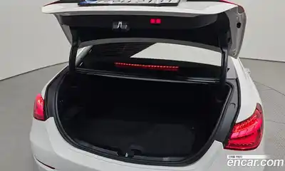 Mercedes-Benz C-Class 2022 2.0 Автомат в Москве № 229403, миниатюра 4