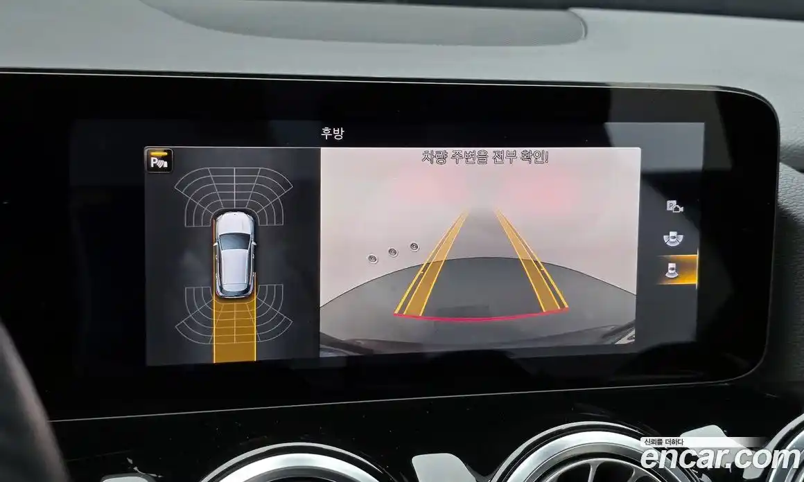 Mercedes-Benz GLA-Class 2021 2.0 Автомат в Москве № 229478, фото 15