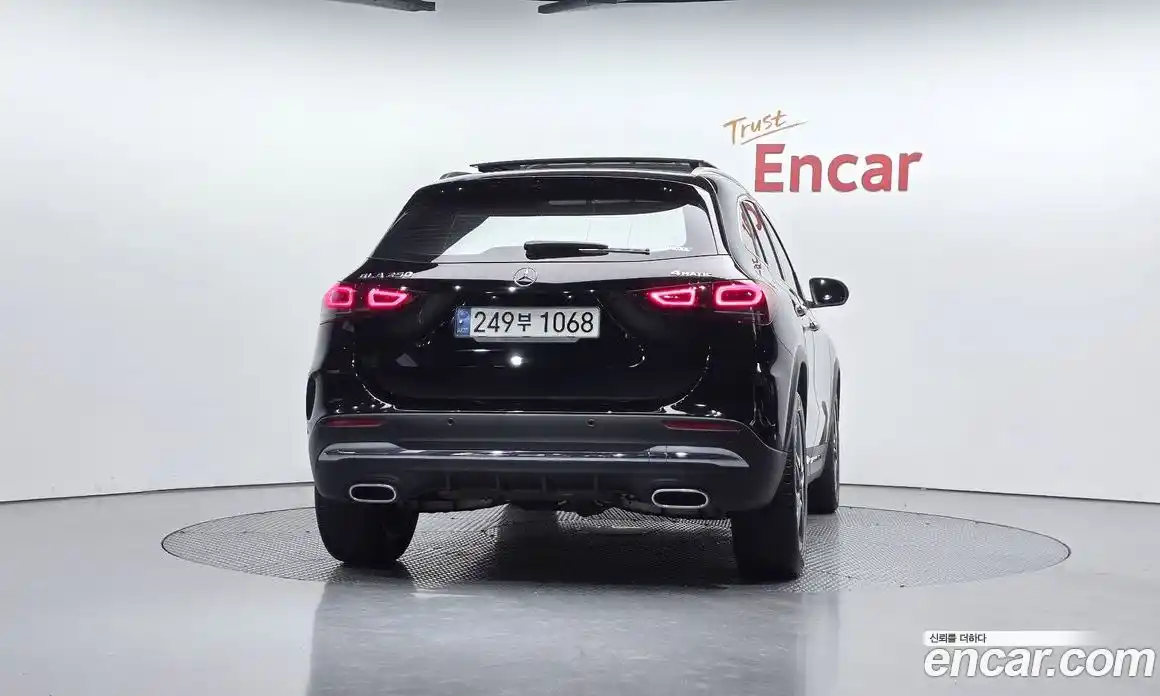 Mercedes-Benz GLA-Class 2021 2.0 Автомат в Москве № 229478, фото 4