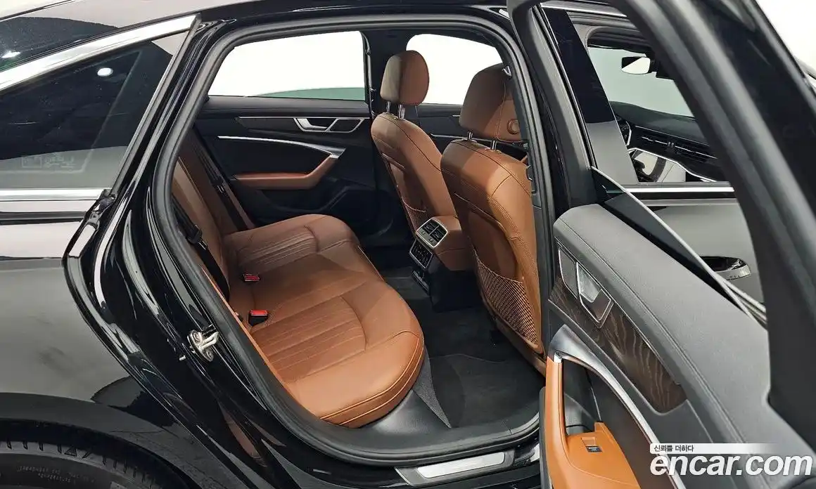 Audi A6 2020 2.0 Автомат в Москве № 229829, фото 15