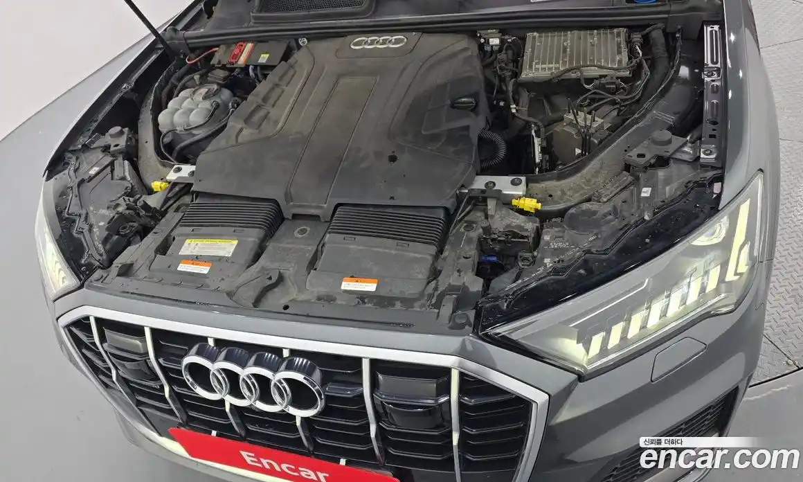 Audi Q7 2021 3.0 Автомат в Москве № 229925, фото 4