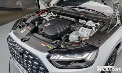 Audi Q5 2023 2.0 Автомат в Москве № 229968, миниатюра 6