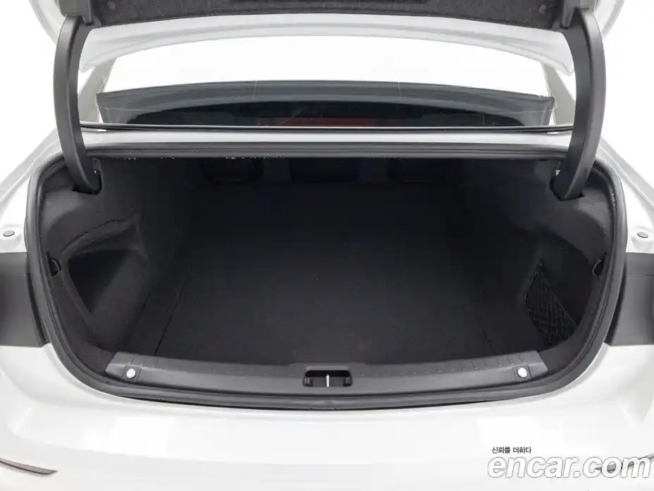 Volvo S90 2026 2.0 Автомат в Москве № 230704, фото 17