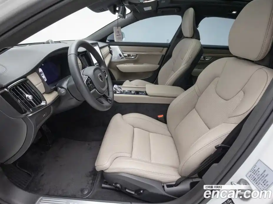 Volvo S90 2026 2.0 Автомат в Москве № 230704, фото 9