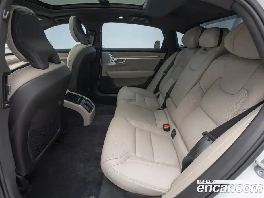 Volvo S90 2026 2.0 Автомат в Москве № 230704, фото 10