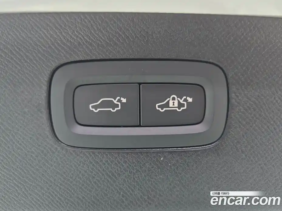 Volvo XC90 2025 2.0 Автомат в Москве № 230769, фото 19