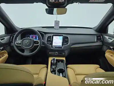 Volvo XC90 2025 2.0 Автомат в Москве № 230769, миниатюра 7