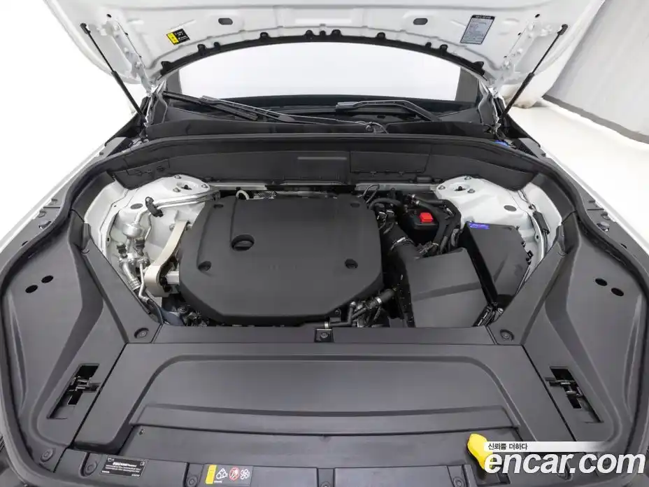 Volvo XC90 2025 2.0 Автомат в Москве № 230815, фото 6