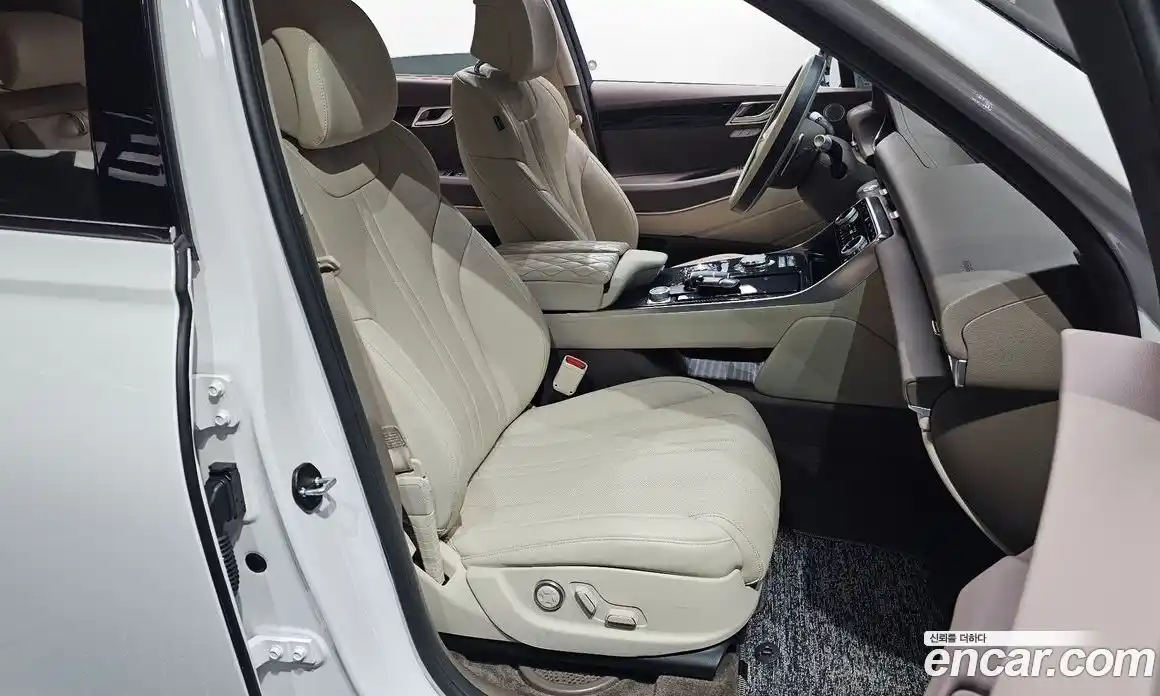 Genesis GV80 2023 2.5 Автомат в Москве № 23175, фото 19