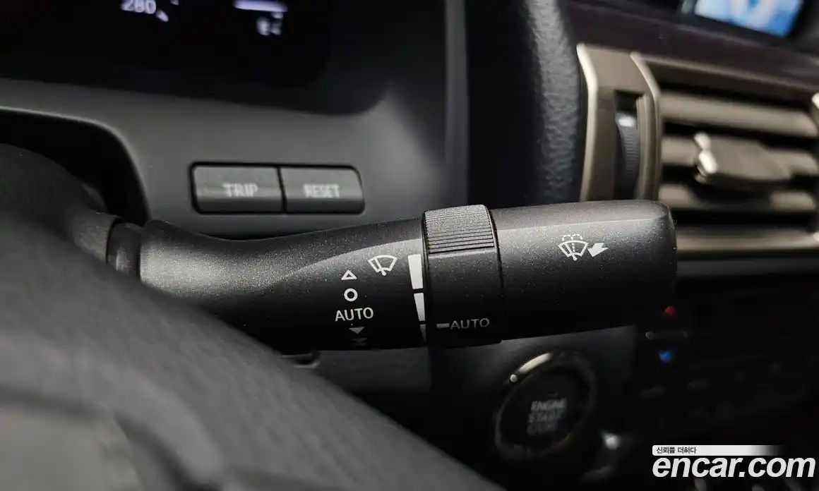 Lexus LS 2016 4.6 Автомат в Москве № 231985, фото 16