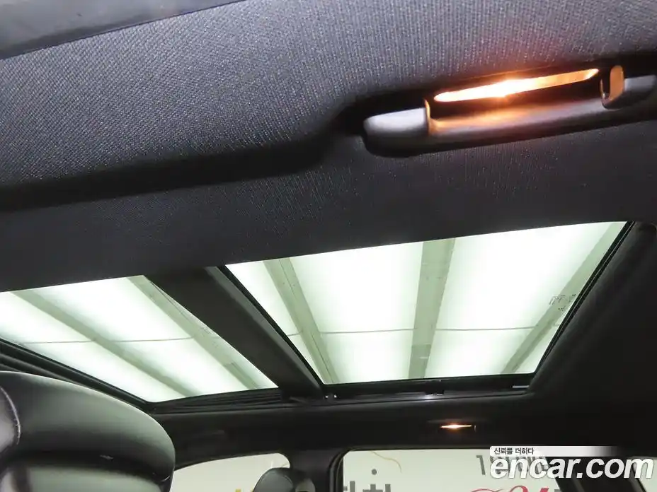 Jeep Cherokee 2015 3.6 Автомат в Москве № 232561, фото 15