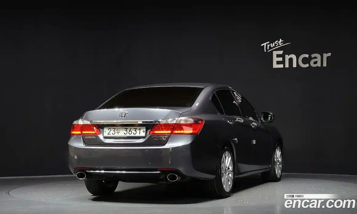 Honda Accord 2013 3.5 Автомат в Москве № 232872, фото 12