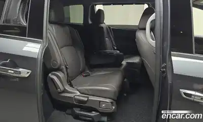 Honda Odyssey 2019 3.5 Автомат в Москве № 232902, миниатюра 2