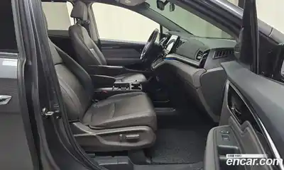 Honda Odyssey 2019 3.5 Автомат в Москве № 232902, миниатюра 6