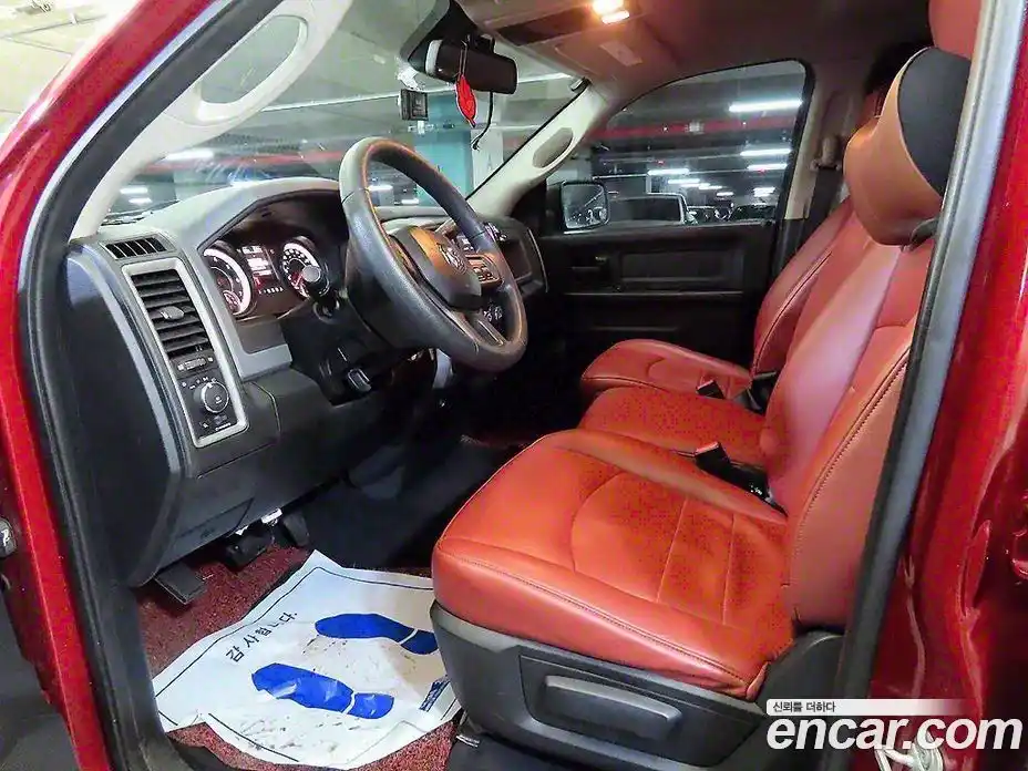 Dodge Ram Pick Up 2014 5.7 Автомат в Москве № 233531, фото 6