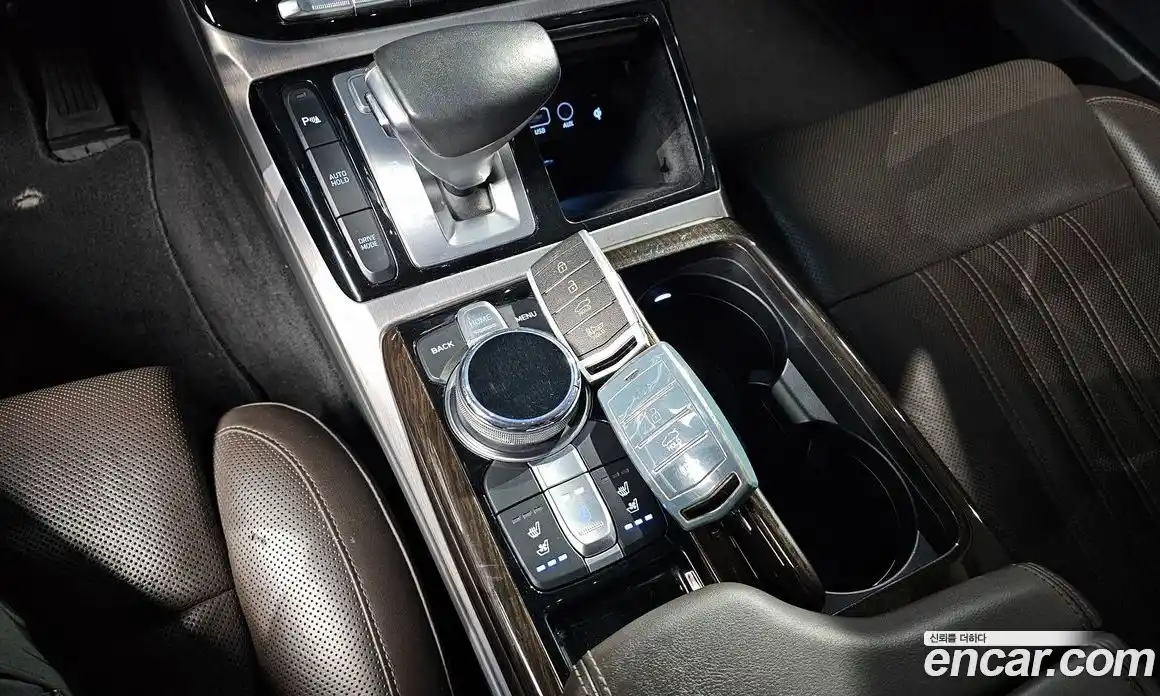 Genesis EQ900 2016 3.8 Автомат в Москве № 23837, фото 12