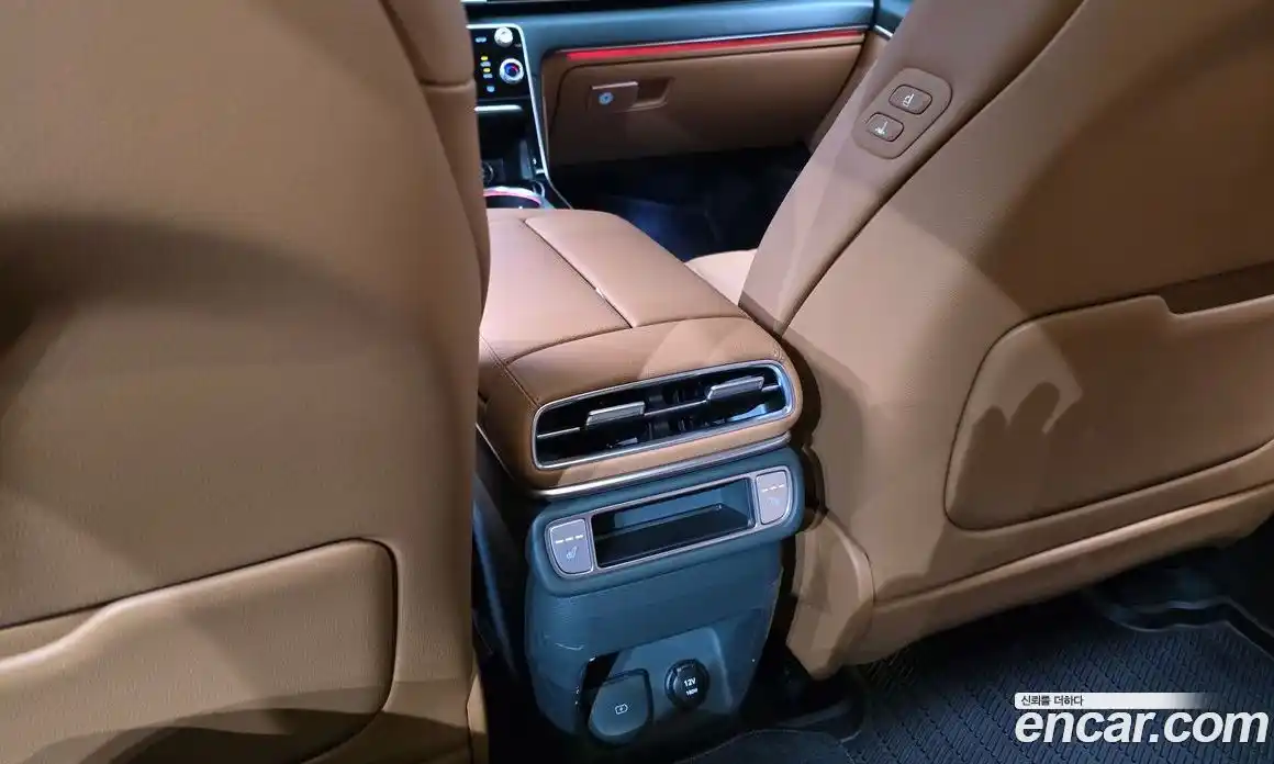 Genesis GV80 2024 2.5 Автомат в Москве № 23936, фото 16