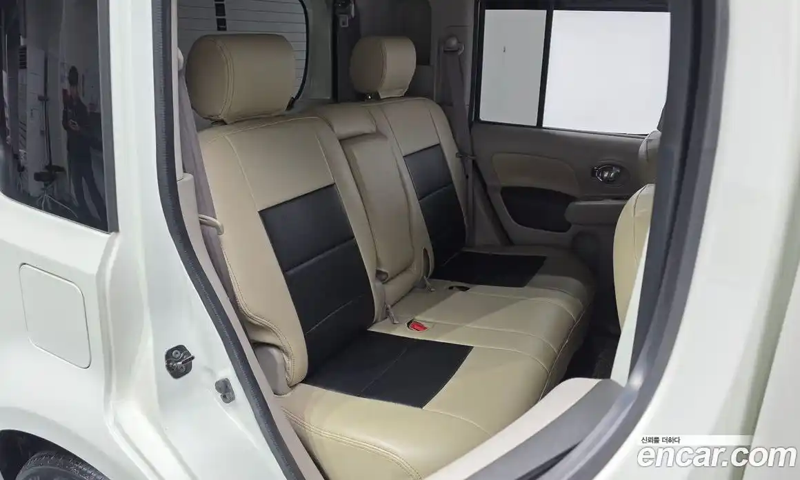 Nissan Cube 2011 1.8 Автомат в Москве № 242230, фото 12