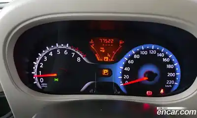 Nissan Cube 2011 1.8 Автомат в Москве № 242230, миниатюра 9