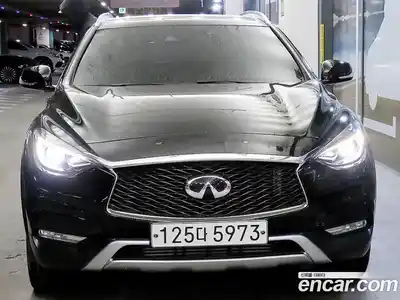 Infiniti QX30 2019 2.0 Автомат в Москве № 249293, миниатюра 2