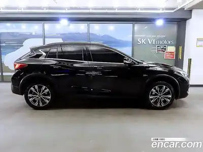 Infiniti QX30 2019 2.0 Автомат в Москве № 249293, миниатюра 3