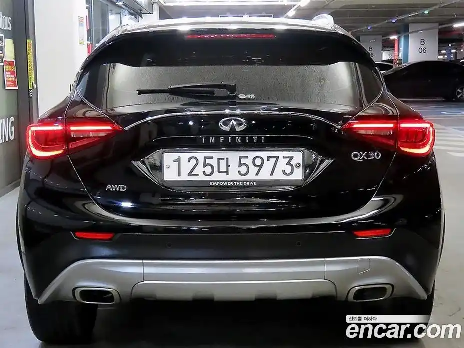Infiniti QX30 2019 2.0 Автомат в Москве № 249293, фото 5