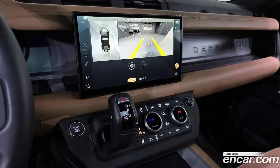 Land Rover Defender 2025 3.0 Автомат в Москве № 252503, фото 18