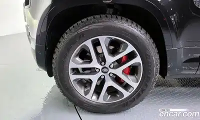 Land Rover Defender 2025 3.0 Автомат в Москве № 252503, миниатюра 2