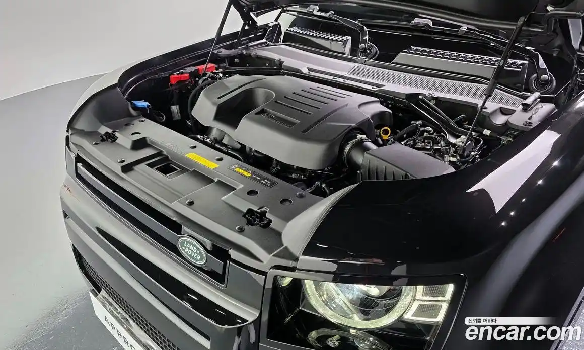 Land Rover Defender 2025 3.0 Автомат в Москве № 252503, фото 5