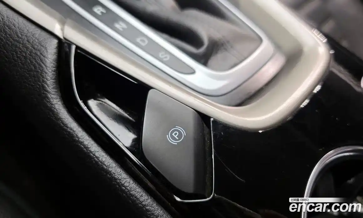 Ford Fusion 2014 2.0 Автомат в Москве № 255547, фото 17