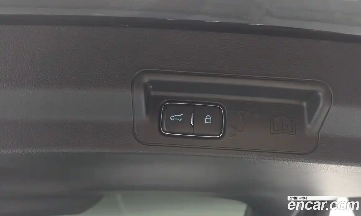 Ford Explorer 2022 2.3 Автомат в Москве № 255554, фото 12