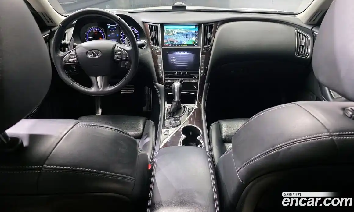 Infiniti Q50 2015 3.5 Автомат в Москве № 256162, фото 11