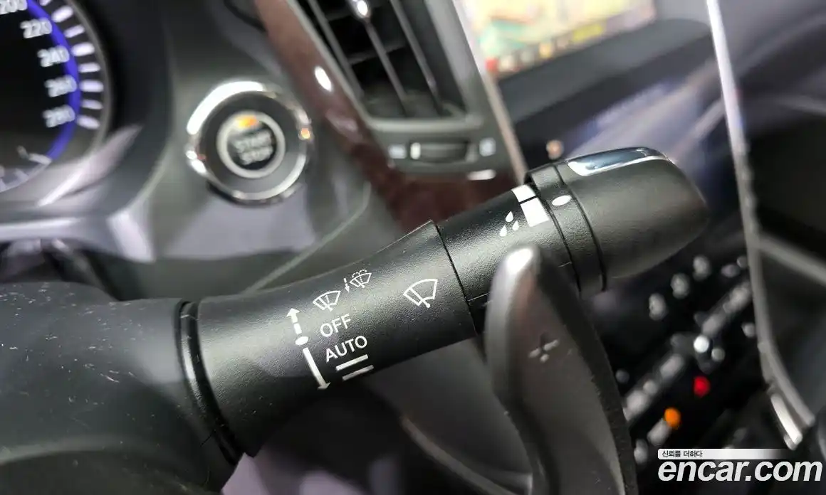 Infiniti Q50 2015 3.5 Автомат в Москве № 256162, фото 12