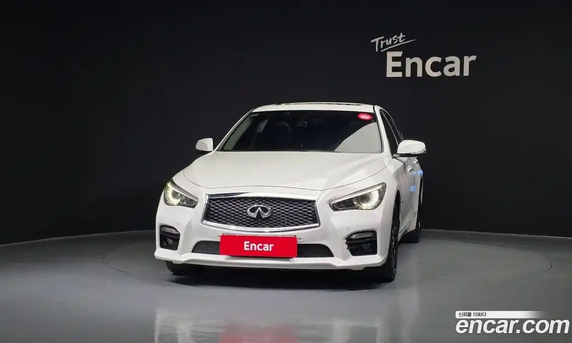 Infiniti Q50 2015 3.5 Автомат в Москве № 256162, фото 19