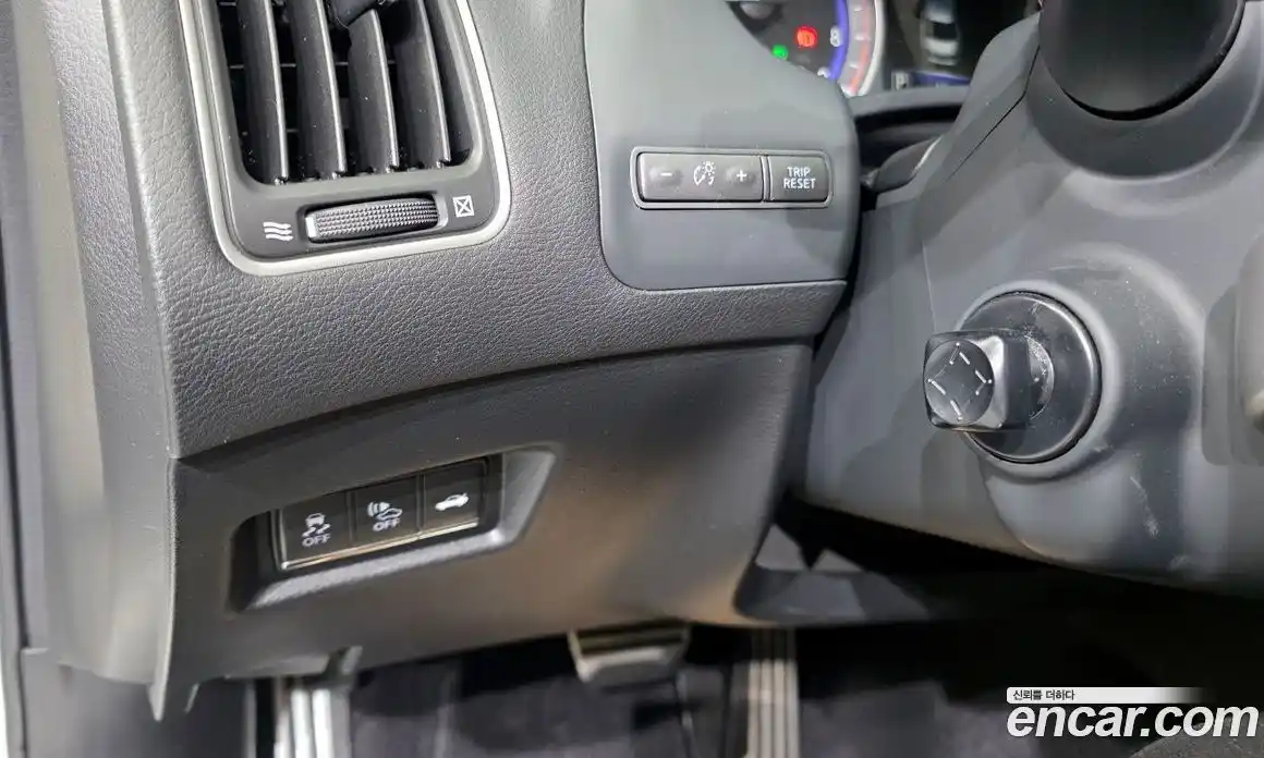 Infiniti Q50 2015 3.5 Автомат в Москве № 256162, фото 20