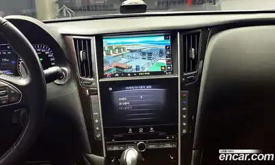 Infiniti Q50 2015 3.5 Автомат в Москве № 256162, миниатюра 3