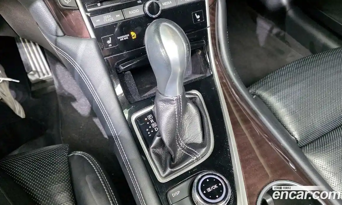 Infiniti Q50 2015 3.5 Автомат в Москве № 256162, фото 8