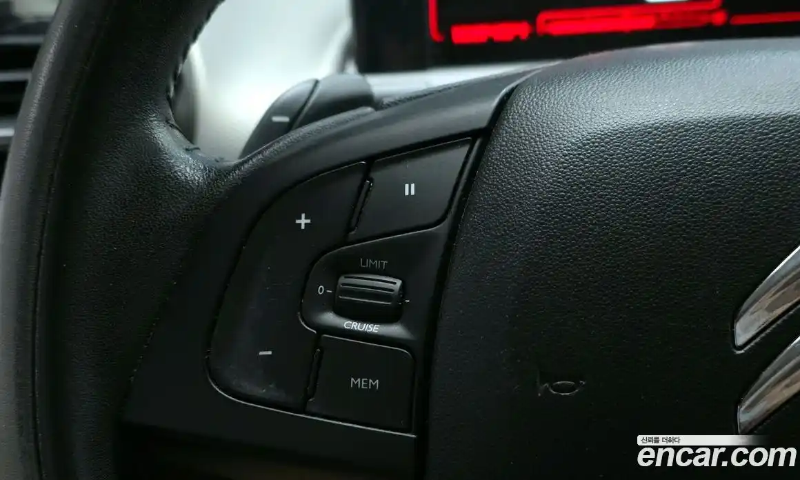 Citroen C4 Cactus 2018 1.6 Автомат в Москве № 256818, фото 17