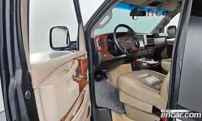 Chevrolet Express Van 2019 6.0 Автомат в Москве № 260498, миниатюра 10