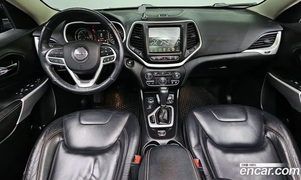 Jeep Cherokee 2018 2.4 Автомат в Москве № 262856, фото 11