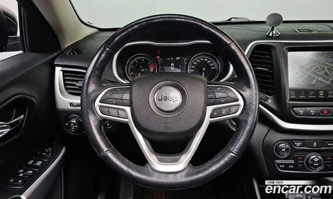 Jeep Cherokee 2018 2.4 Автомат в Москве № 262856, фото 20