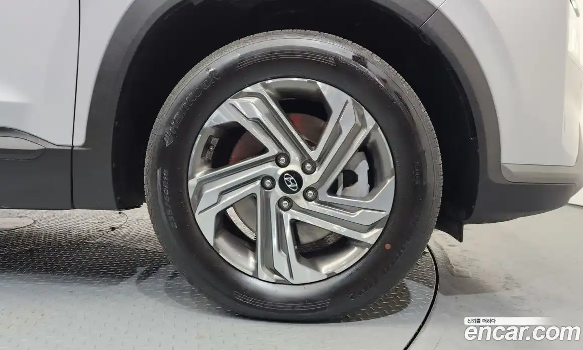 Hyundai Santa Fe 2021 2.5 Автомат в Москве № 2703, фото 3