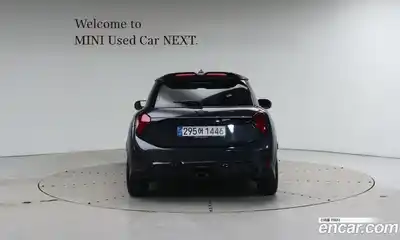 Mini Cooper 2025 2.0 Автомат в Москве № 273966, миниатюра 4