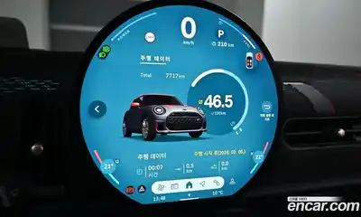 Mini Cooper 2025 2.0 Автомат в Москве № 273966, миниатюра 8